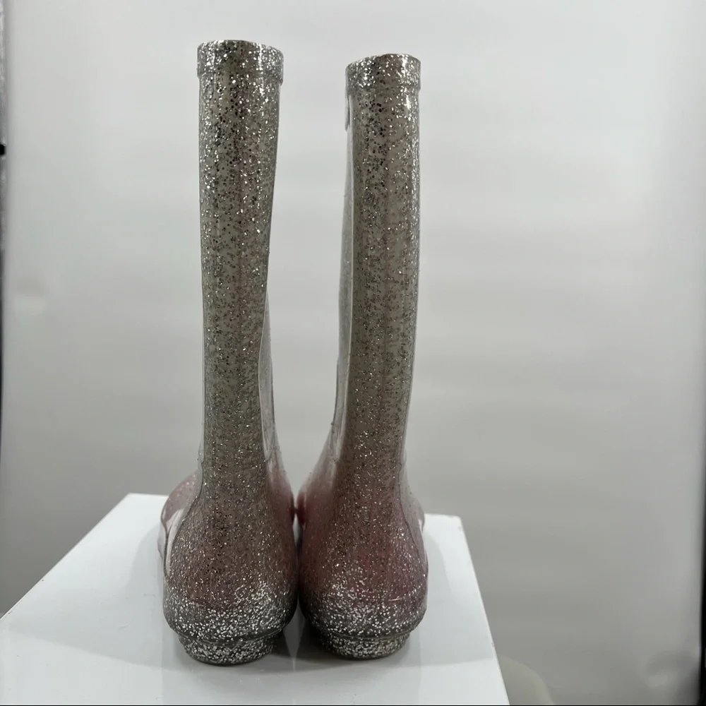 Girls pink glitter rain boots